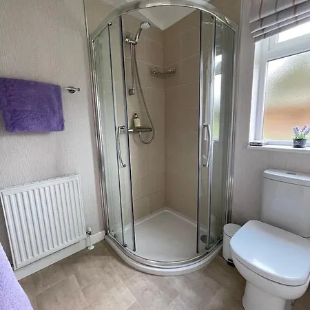 Hébergement de vacances Hollicarrs - Wildflower