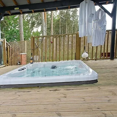 Hébergement de vacances Hollicarrs - Wildflower *