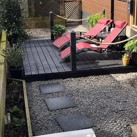 Hollicarrs - Wildflower Holiday home York